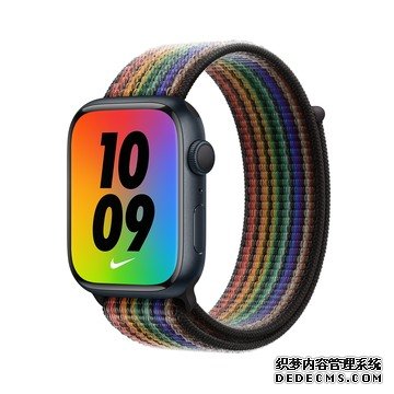 Apple 推出新款 Apple Watch 彩虹版表带 支持全球 LGBTQ+ 社群和平权运动